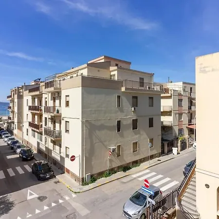 Parcheggio Privato Un Minuto A Piedi Dal Mare! Apartmán